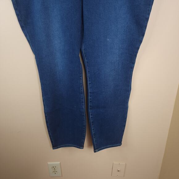 Good American Good Legs Jeans in Dark Wash Size 26 - Picture 3 of 12